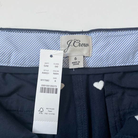 NWT J. Crew 4” Chino Shorts With Embroidered Hearts Navy Size 6. - Picture 5 of 9